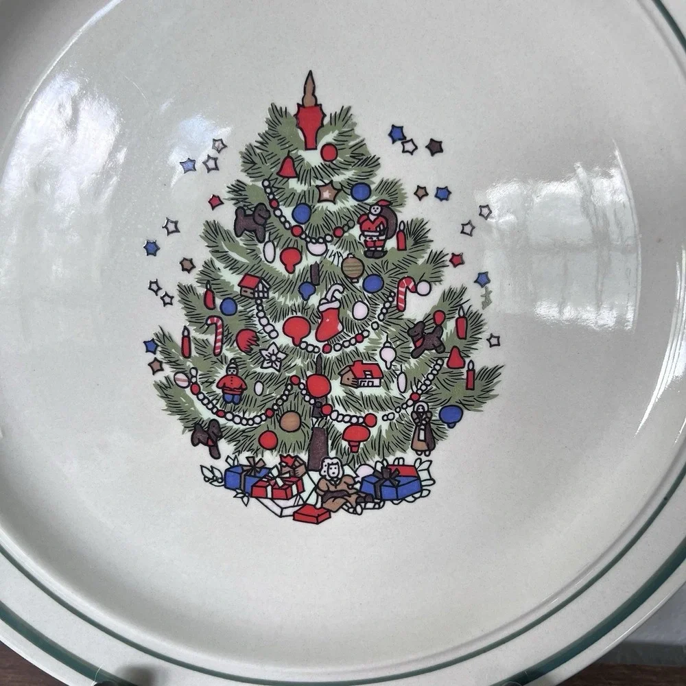 VTG Holiday Stoneware Place Setting For 4 People (16pc‎ Set)
